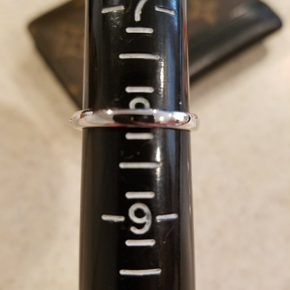 New S925 SP White Sapphire Ring Sizes 7 & 8 - Picture 8 of 8